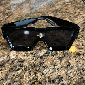 Black Oversized Shield Sunglasses with Center Crystal Accent, very sturdy build